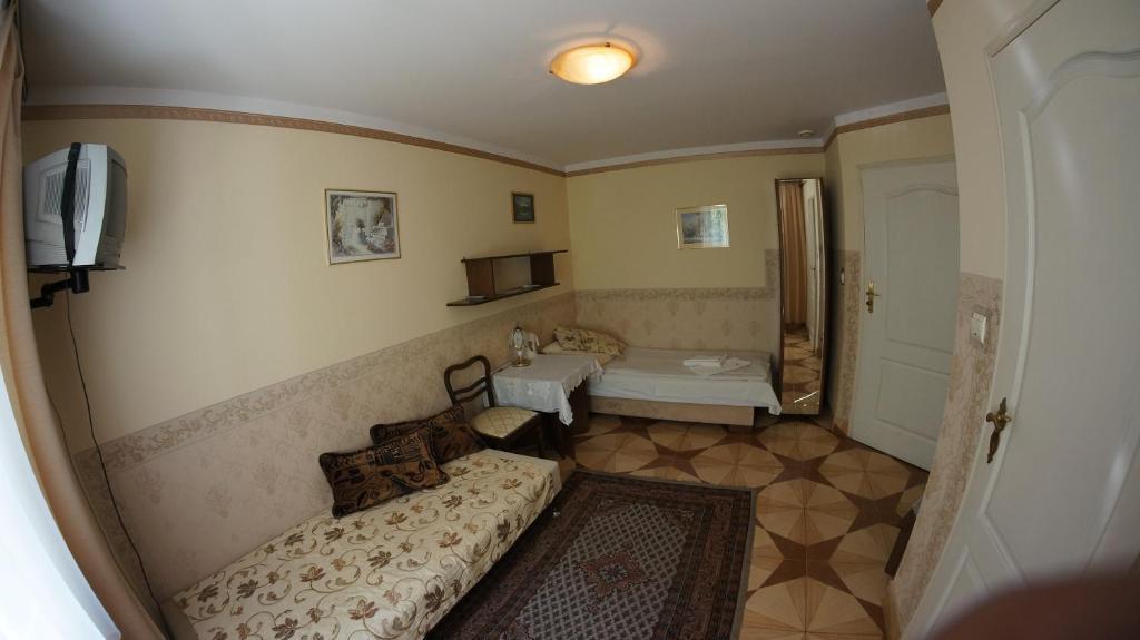 Florian Budget Rooms Krakow Exterior photo